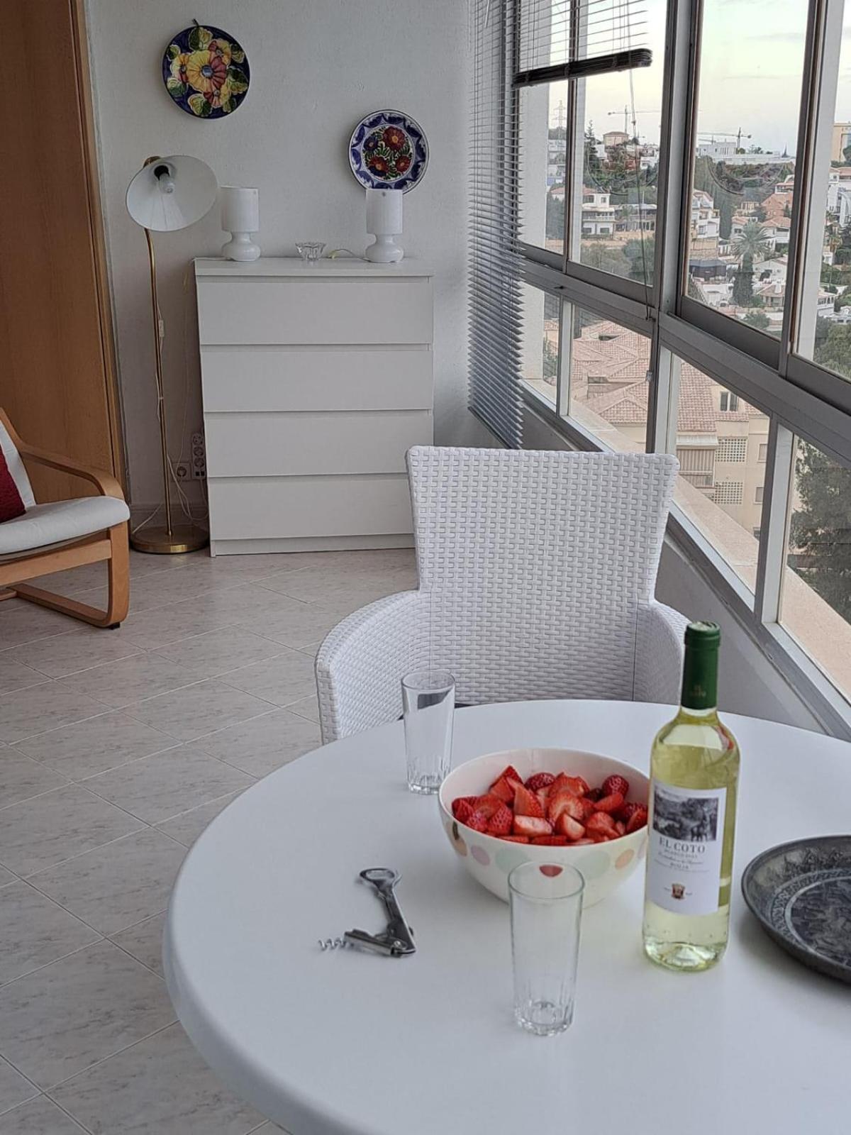 One Bedroom 7Th Floor Apartment With Amazing Views Fuengirola Exterior photo